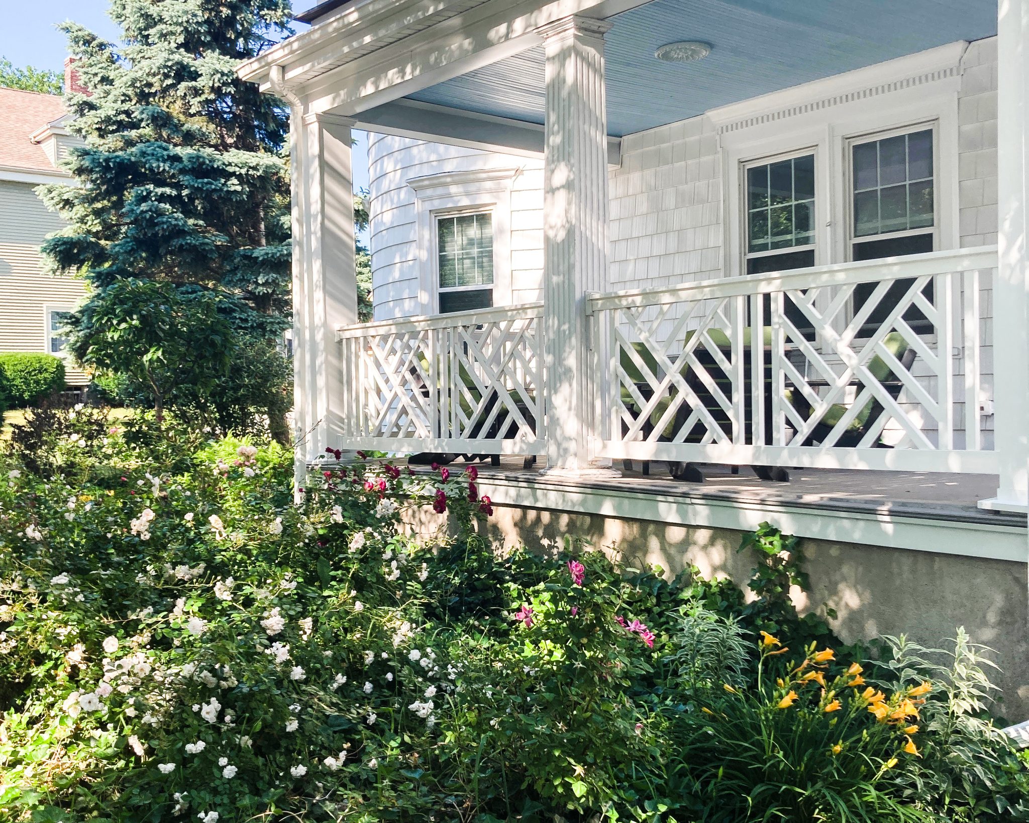 Chippendale Rails Railing – Carolina Vinyl Products 2022
